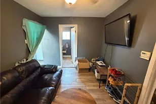 818 Lamont St, Stowe Township, PA 15136 - Photo 25