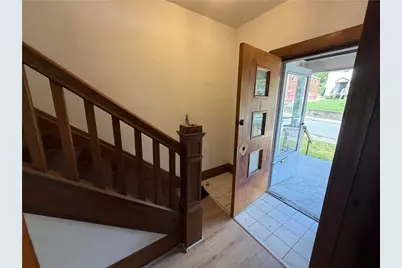 818 Lamont St, Stowe Township, PA 15136 - Photo 3