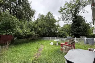 1330 Sylvan St, Homestead, PA 15120 - Photo 23