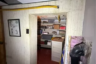 1330 Sylvan St, Homestead, PA 15120 - Photo 21