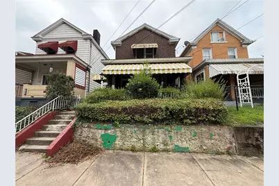 1330 Sylvan St, Homestead, PA 15120 - Photo 1
