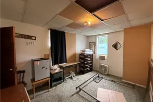 1330 Sylvan St, Homestead, PA 15120 - Photo 15