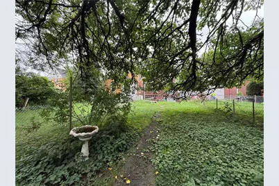 1330 Sylvan St, Homestead, PA 15120 - Photo 29