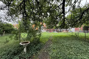 1330 Sylvan St, Homestead, PA 15120 - Photo 29