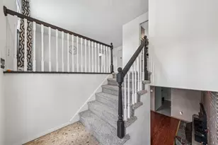 44 Chris Ct, Pittsburgh, PA 15239 - Photo 5