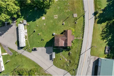 2443 Racetrack Rd, New Stanton, PA 15672 - Photo 37