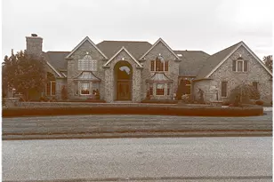 6002 Great Oak Dr, Murrysville, PA 15632 - Photo 1