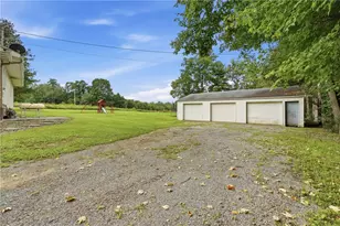 124 Thompson Rd, Findley Township, PA 16137 - Photo 21
