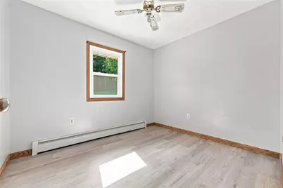 124 Thompson Rd, Findley Township, PA 16137 - Photo 11