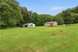 124 Thompson Rd, Findley Township, PA 16137 - Photo 25