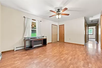 124 Thompson Rd, Findley Township, PA 16137 - Photo 3