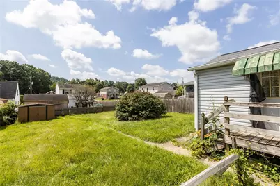 2784 1/2 Johnson St, Aliquippa, PA 15001 - Photo 5