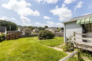 2784 1/2 Johnson St, Aliquippa, PA 15001 - Photo 5