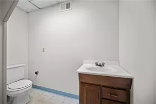 822 Venetia Rd, Peters Township, PA 15367 - Photo 29