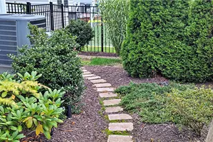 304 Ranchero Dr, Moon/Crescent Twp, PA 15108 - Photo 43