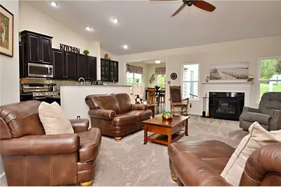 304 Ranchero Drive, Moon/Crescent Twp, PA 15108 - Photo 7
