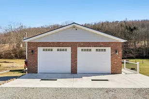 1764 Craft Creek Rd, Morris Township, PA 15329 - Photo 31