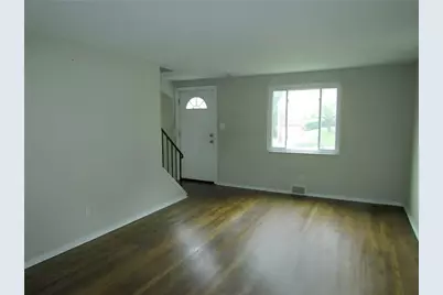 3020 Hebron Dr, Pittsburgh, PA 15235 - Photo 7