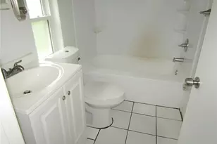 3020 Hebron Dr, Pittsburgh, PA 15235 - Photo 13