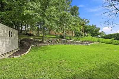 224 Glasgow, Pittsburgh, PA 15221 - Photo 37