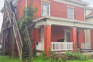 1214 E Washington St, New Castle, PA 16101 - Photo 1