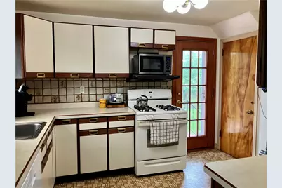 5111 Jean St, Pittsburgh, PA 15147 - Photo 21