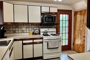 5111 Jean St, Pittsburgh, PA 15147 - Photo 21