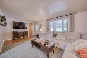 1405 Overdale Dr, West Homestead, PA 15120 - Photo 9