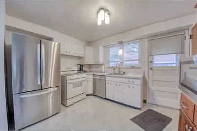 1405 Overdale Dr, West Homestead, PA 15120 - Photo 13