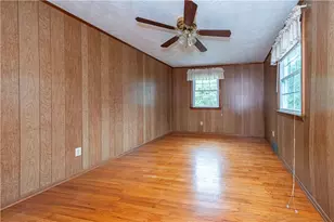 954 Auburn Ln, Irwin, PA 15642 - Photo 11