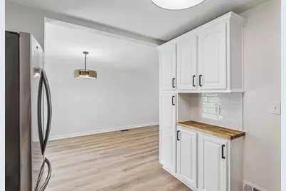 2853 O Neill Drive, Bethel Park, PA 15102 - Photo 15