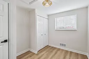2853 Oneill Dr, Bethel Park, PA 15102 - Photo 19