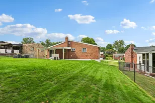 2853 Oneill Dr, Bethel Park, PA 15102 - Photo 43