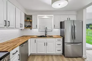 2853 Oneill Dr, Bethel Park, PA 15102 - Photo 17