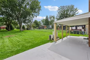 2853 Oneill Dr, Bethel Park, PA 15102 - Photo 41