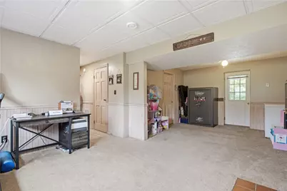 331 Rolling Hills Rd, Economy, PA 15042 - Photo 19