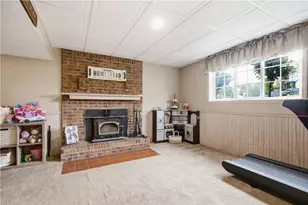 331 Rolling Hills Rd, Economy, PA 15042 - Photo 19