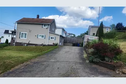 425 Summit Ave, Ellwood City, PA 16117 - Photo 13