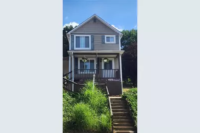 425 Summit Ave, Ellwood City, PA 16117 - Photo 3