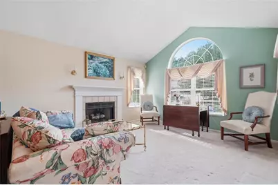 1492 Greenbriar Drive, South Park, PA 15129 - Photo 5