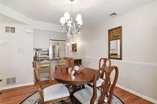 1492 Greenbriar Dr, South Park, PA 15129 - Photo 9