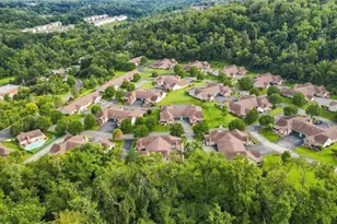 1492 Greenbriar Dr, South Park, PA 15129 - Photo 41