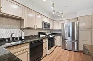 1492 Greenbriar Dr, South Park, PA 15129 - Photo 13