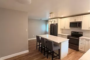 263 Hillcrest Dr, California, PA 15419 - Photo 3