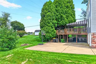 519 Diablo Dr, Bethel Park, PA 15102 - Photo 3