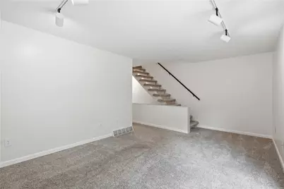 604 Maplewood Ct, Ross Twp, PA 15237 - Photo 15