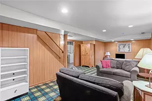 601 Edgewood Rd, Pittsburgh, PA 15221 - Photo 37