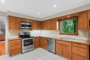 601 Edgewood Rd, Pittsburgh, PA 15221 - Photo 13