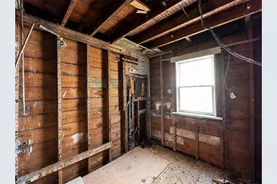821 Woodworth Ave, Pittsburgh, PA 15221 - Photo 19