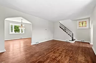 1135 Premier St, Pittsburgh, PA 15201 - Photo 9